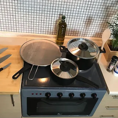 5 Min From Papageorgiou Free Indoor Parking Apartament *